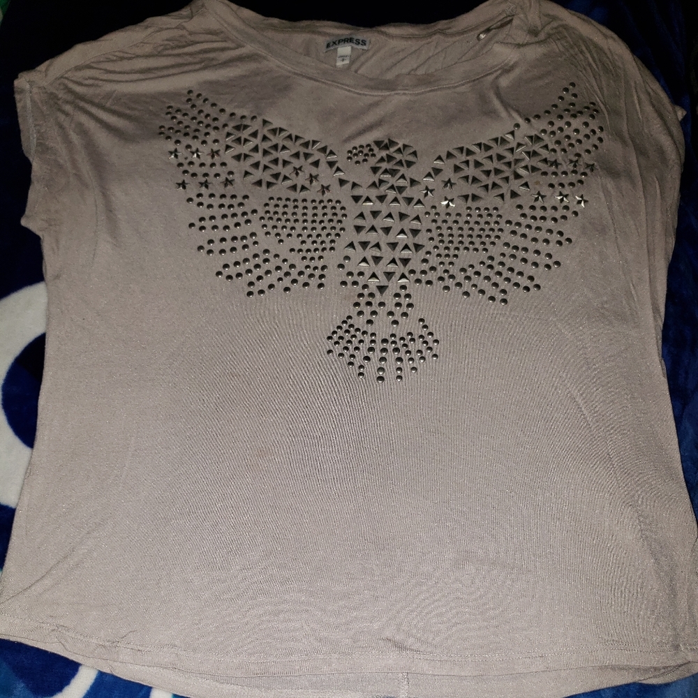 Express t-shirt
